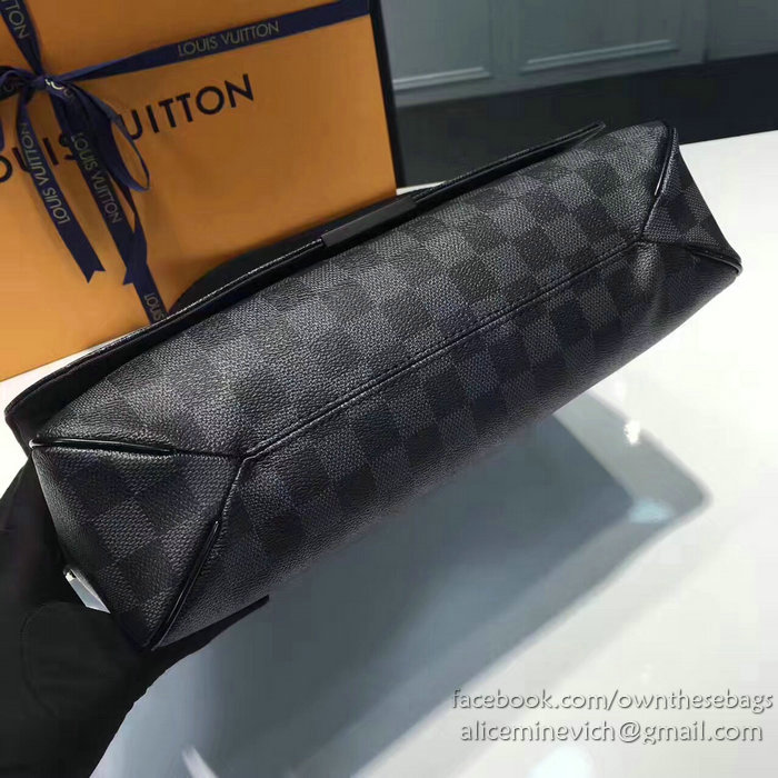 Louis Vuitton Damier Graphite Canvas District MM N41272