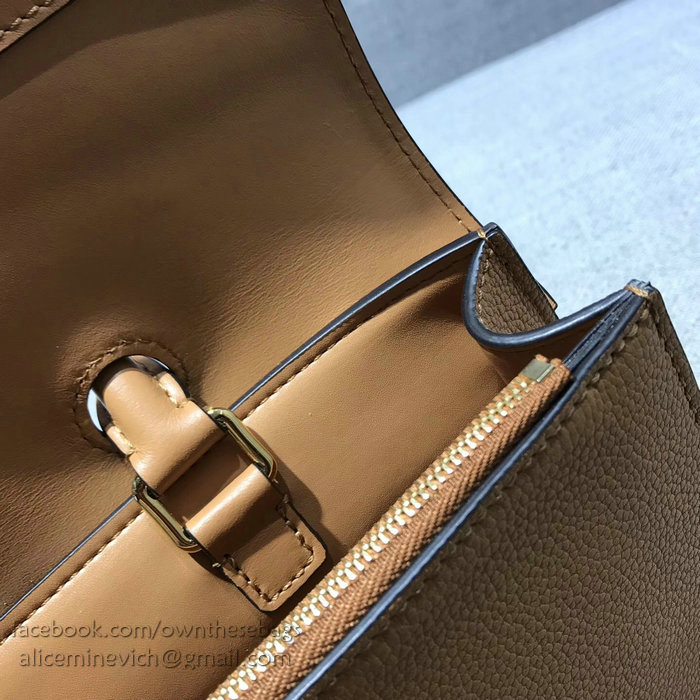 Louis Vuitton Pochette City Steamer Camel M54925