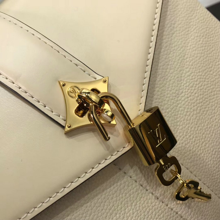 Louis Vuitton Rose Des Vents PM Cream M53821