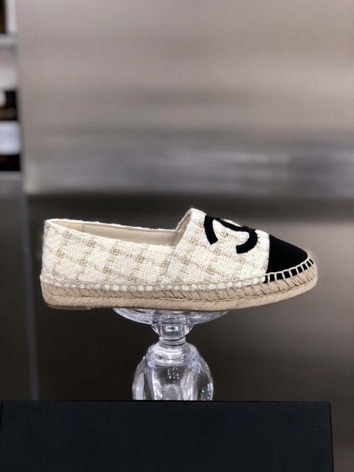 Chanel Tweed Espadrilles White C18061