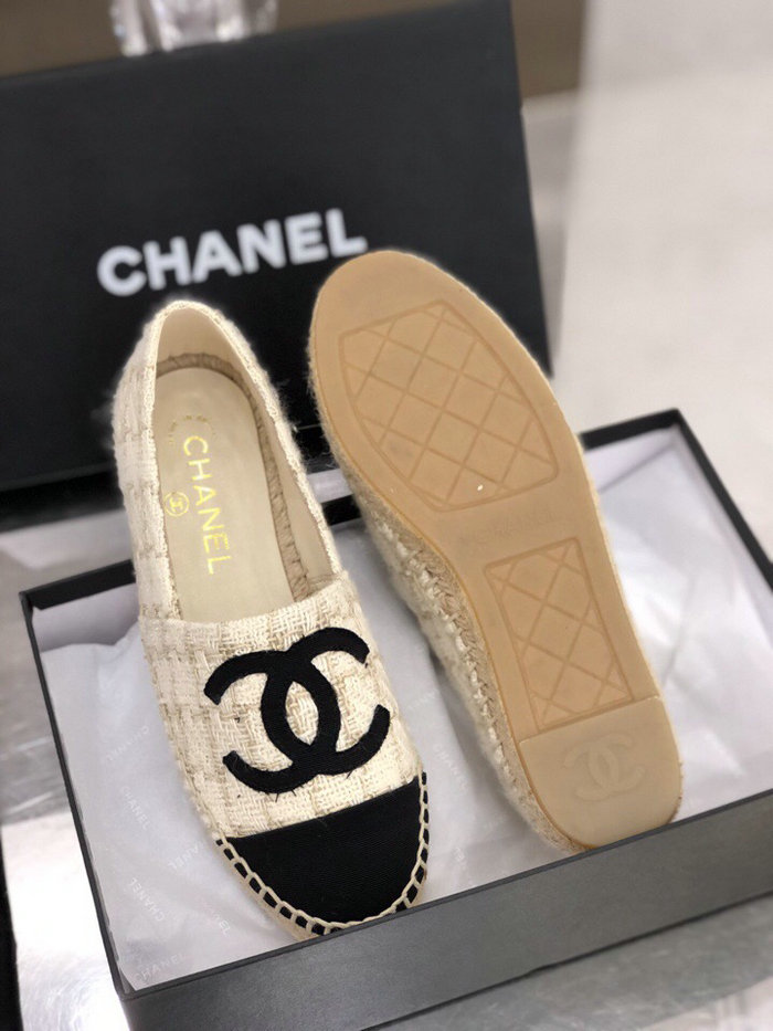 Chanel Tweed Espadrilles White C18061