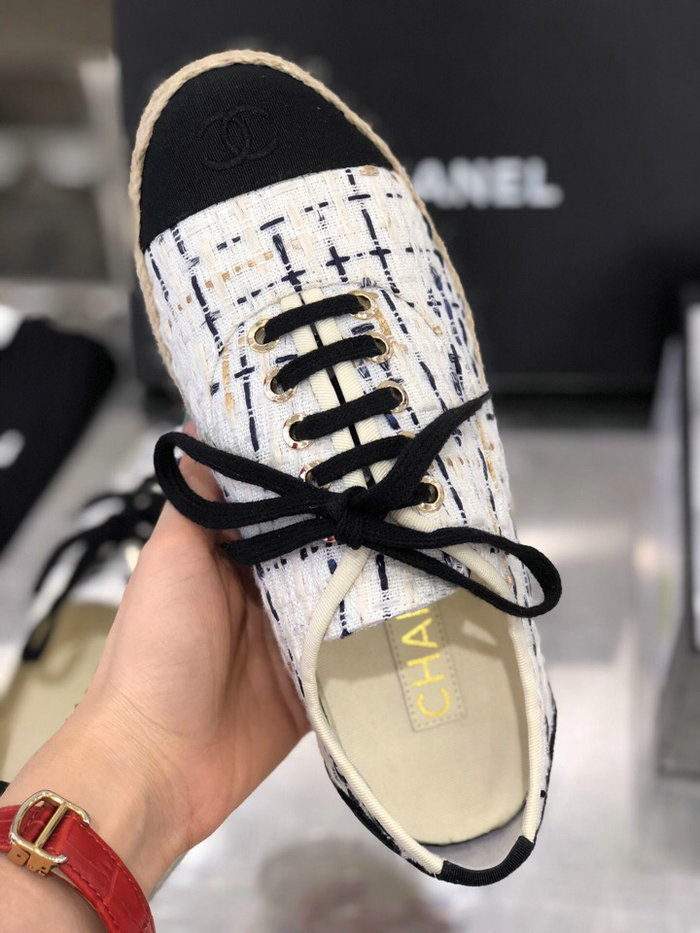 Chanel Tweed Sneakers C18062