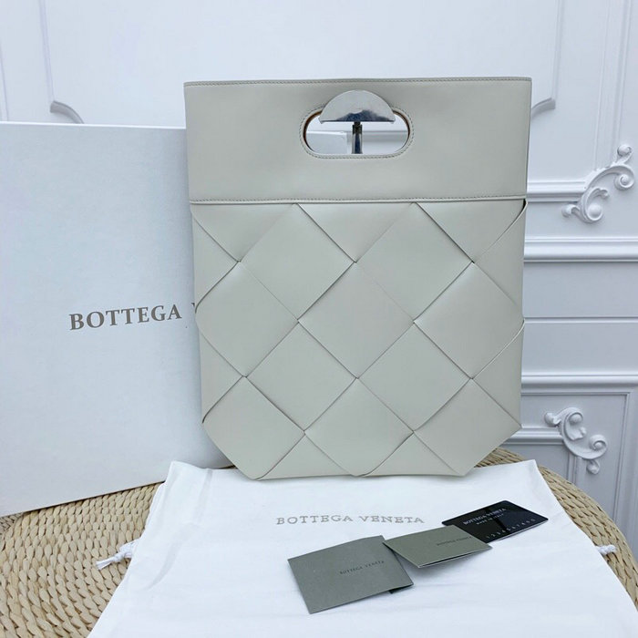 Bottega Veneta Small Slip Tote in White French Calf 574153