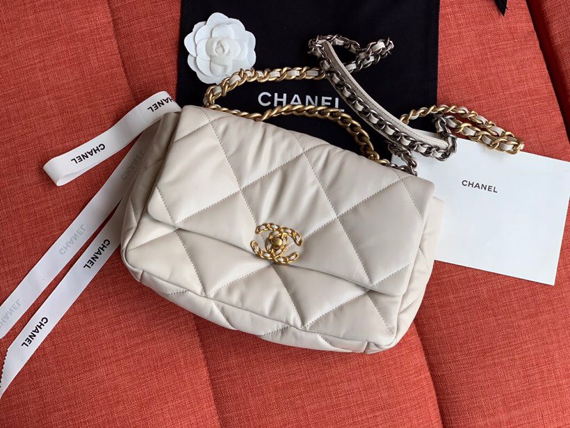 Chanel Goatskin Small Flap Bag White A24101