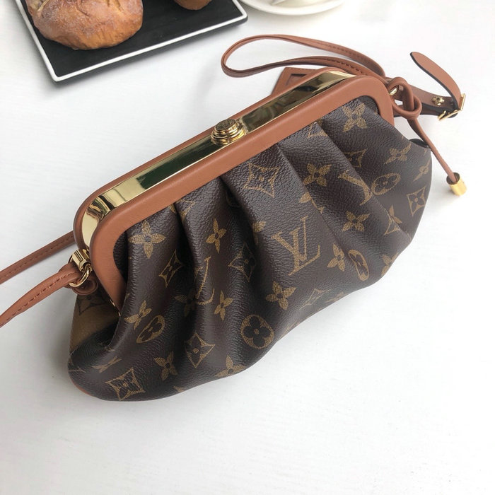 Louis Vuitton Shoulder Bag M66606