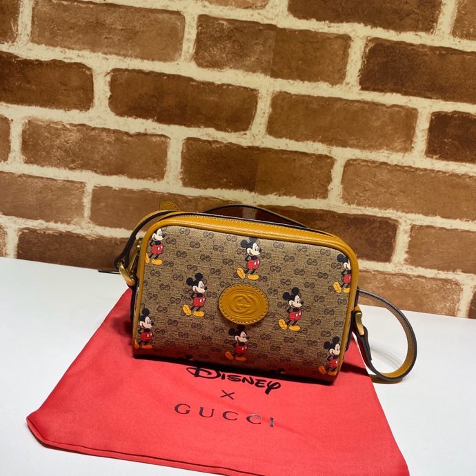 Disney x Gucci Shoulder Bag 602536