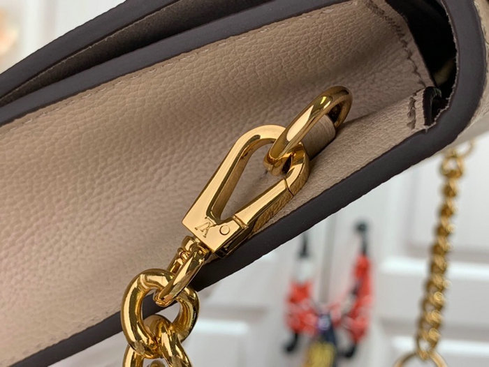 Louis Vuitton Lockme Clutch Beige M56088