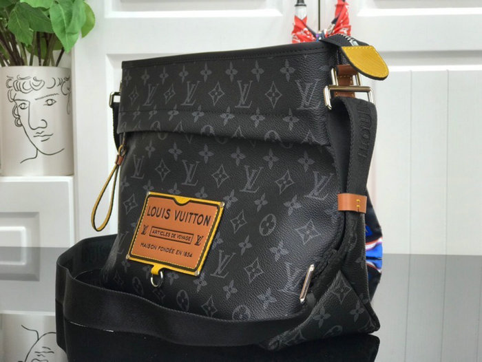 Louis Vuitton Apollo Messenger Bag M48219