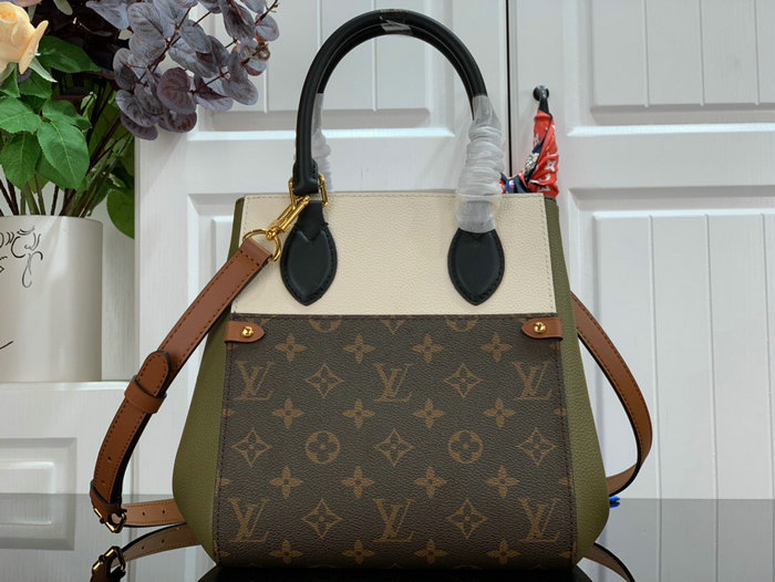 Louis Vuitton Fold Tote PM White M45388