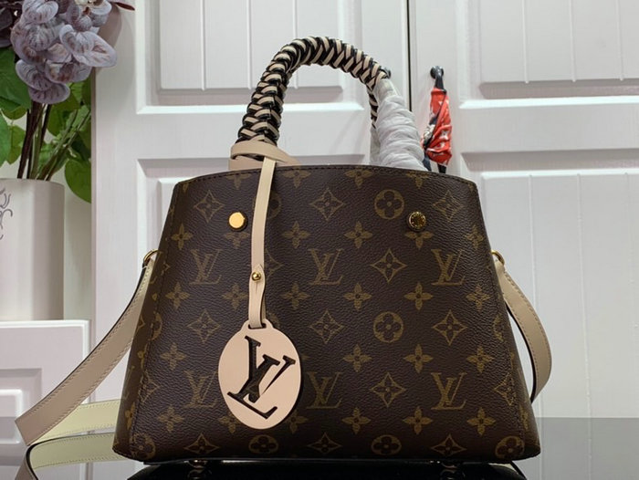 Louis Vuitton Montaigne BB M45311