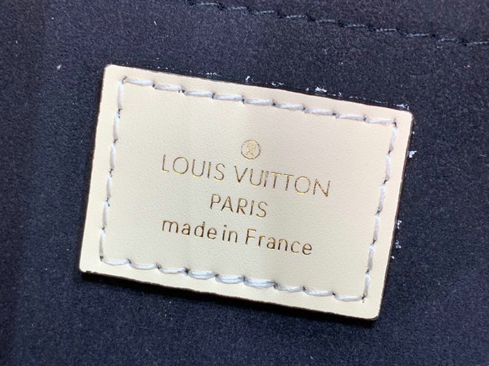 Louis Vuitton Montaigne BB M45311