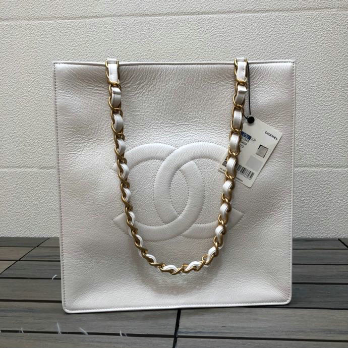 Chanel Shiny Aged Calfskin Shopping Bag White AS1945