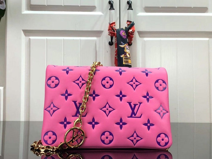 Louis Vuitton Pochette Coussin Pink M80742