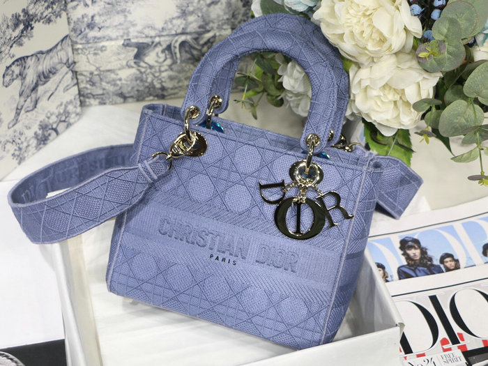 Dior Medium Lady D-lite Bag MD80023