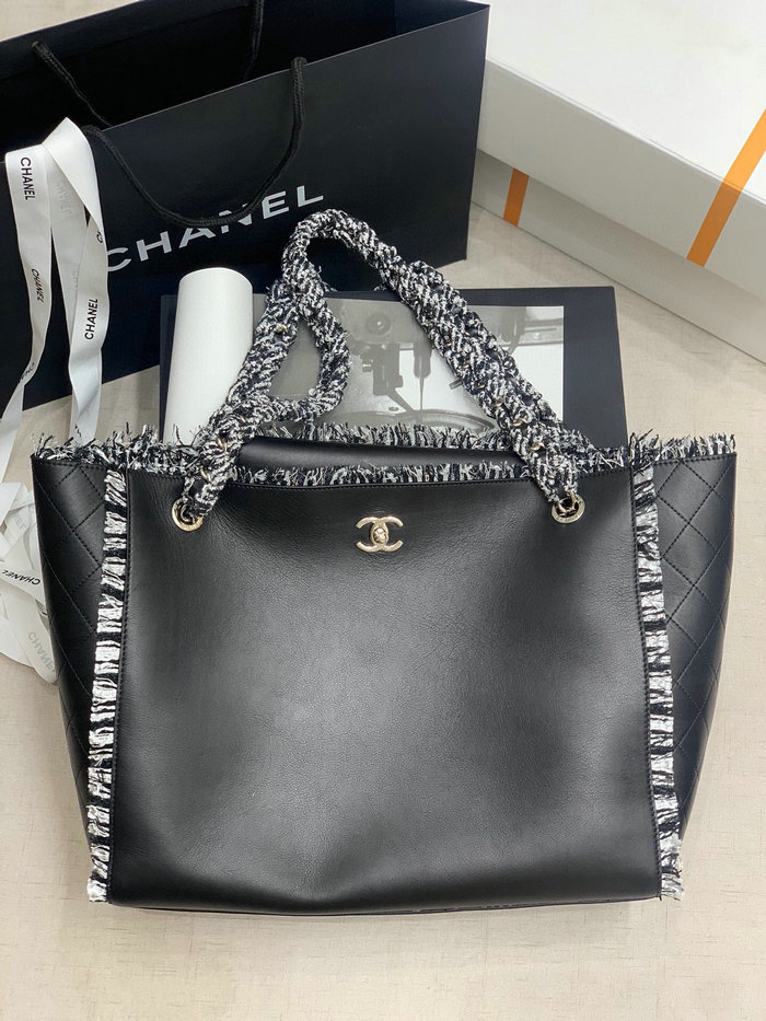 Chanel Calfskin Shoulder Bag Black AS8485