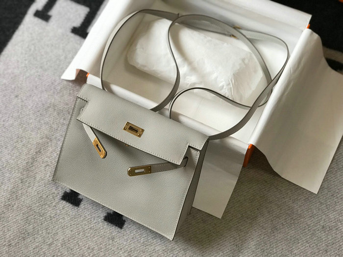 Hermes Evercolor Kelly Dance Light Grey HkD074