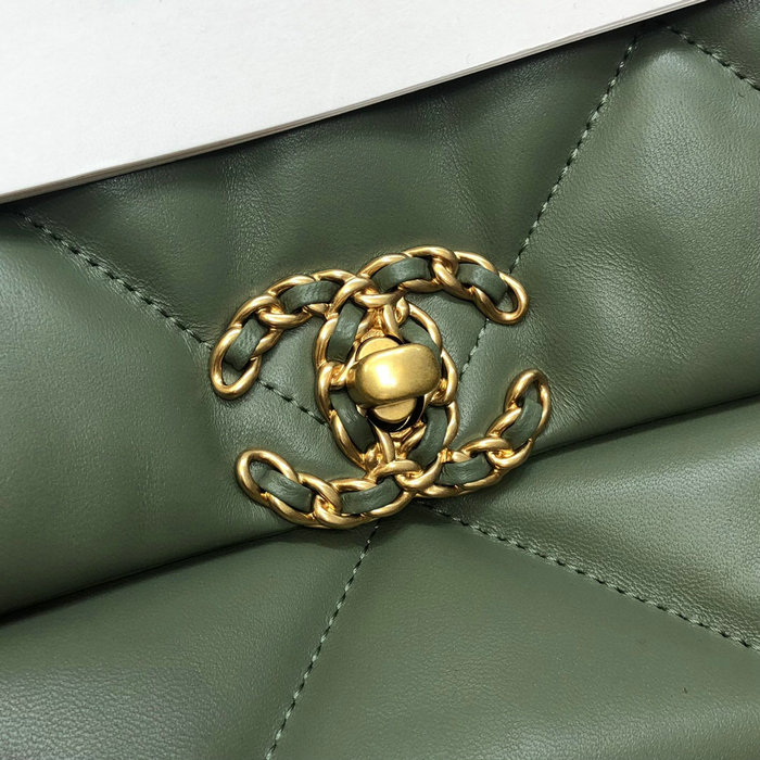 Chanel 19 Lambskin Maxi Flap Bag Green AS1162