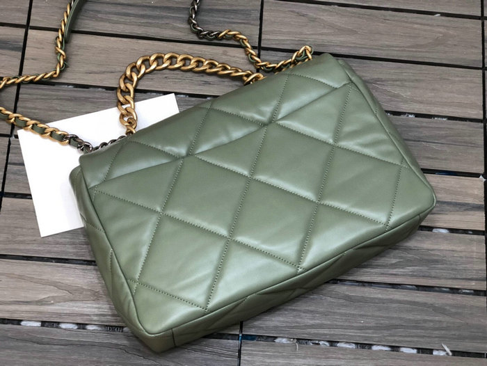 Chanel 19 Lambskin Maxi Flap Bag Green AS1162