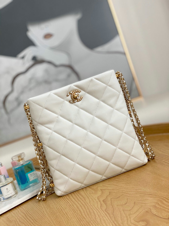 Chanel Lambskin Shoulder Bag White AS2564