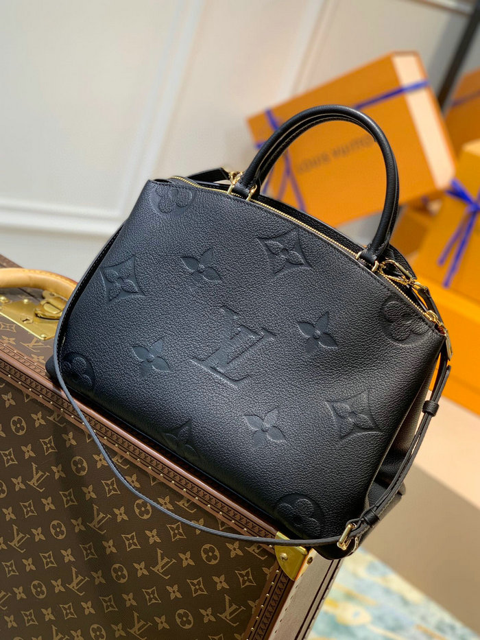 Louis Vuitton Grand Palais M45811