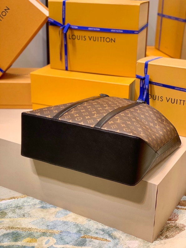 Louis Vuitton Weekend Tote GM M45733