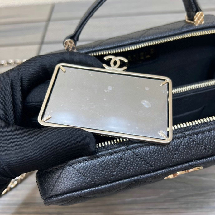 Chanel Grained Calfskin Camera Case Black AS03241