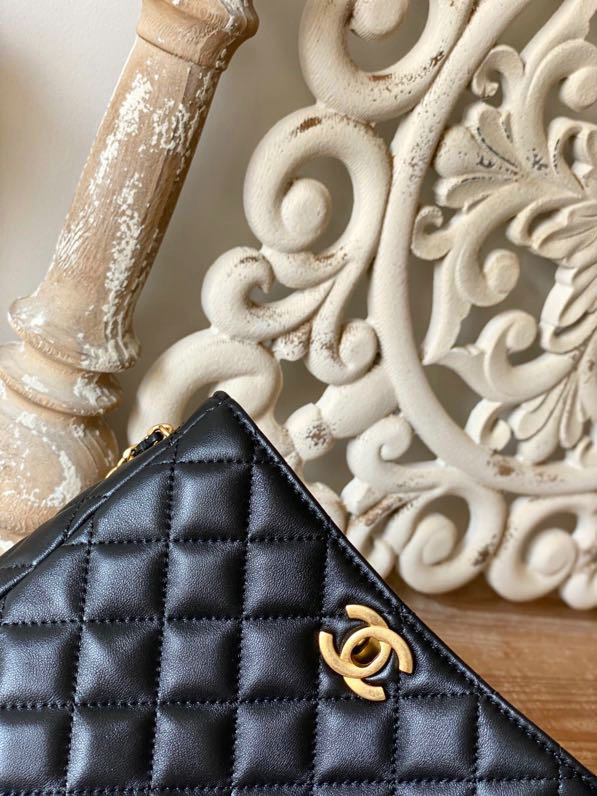 Chanel Lambskin Crossbody Bag Black AS3259