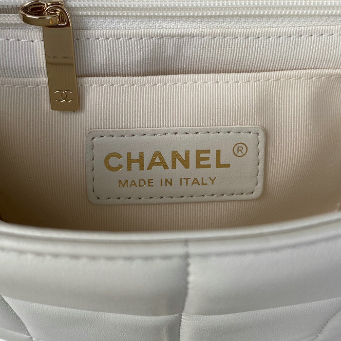 Chanel Lambskin Flap Bag White AS3330