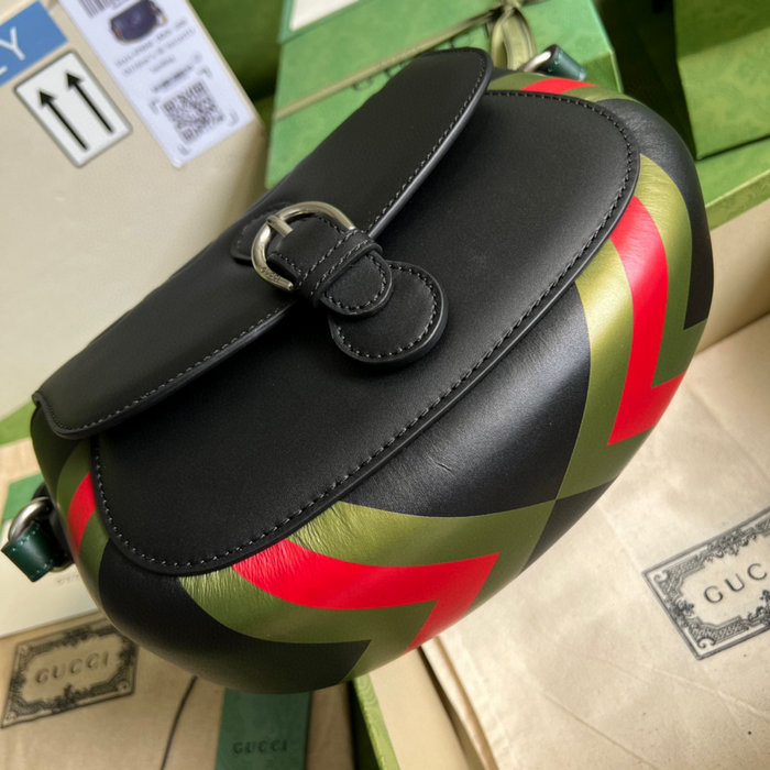 Gucci Leather Small shoulder bag with logo 679540