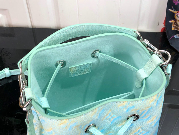 Louis Vuitton Neonoe BB Green M46173