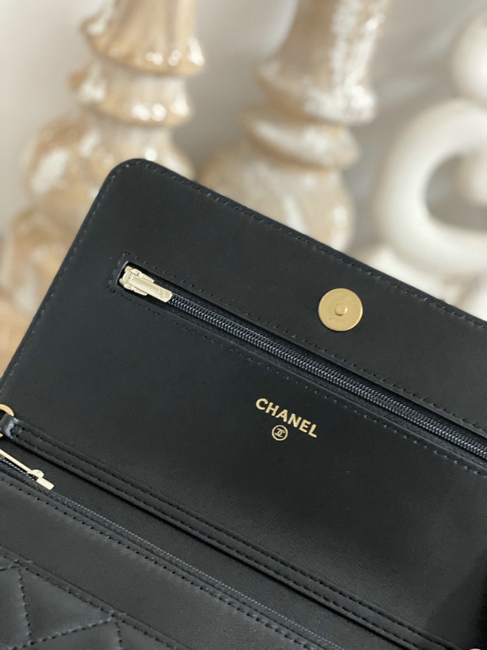 Chanel Lambskin Woc Chain Wallet Black AS81225