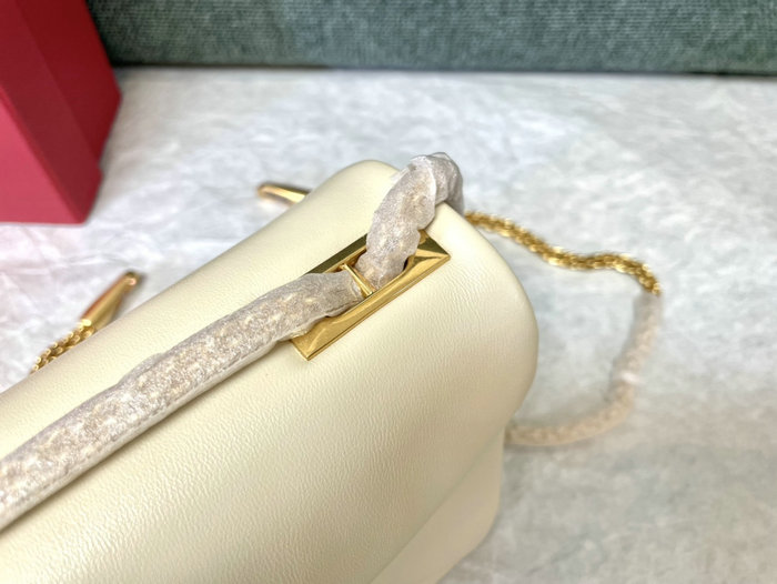 Valentino Garavani One Stud Shoulder Bag White V1215