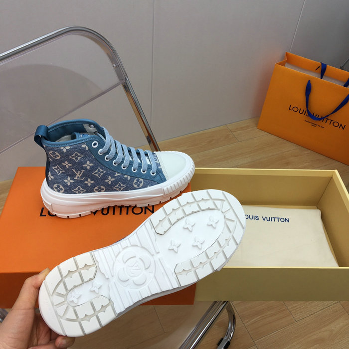 LV Sneaker LS04025