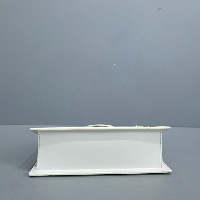 Jacquemus Le Bambino Calfskin Handbag White JM2056