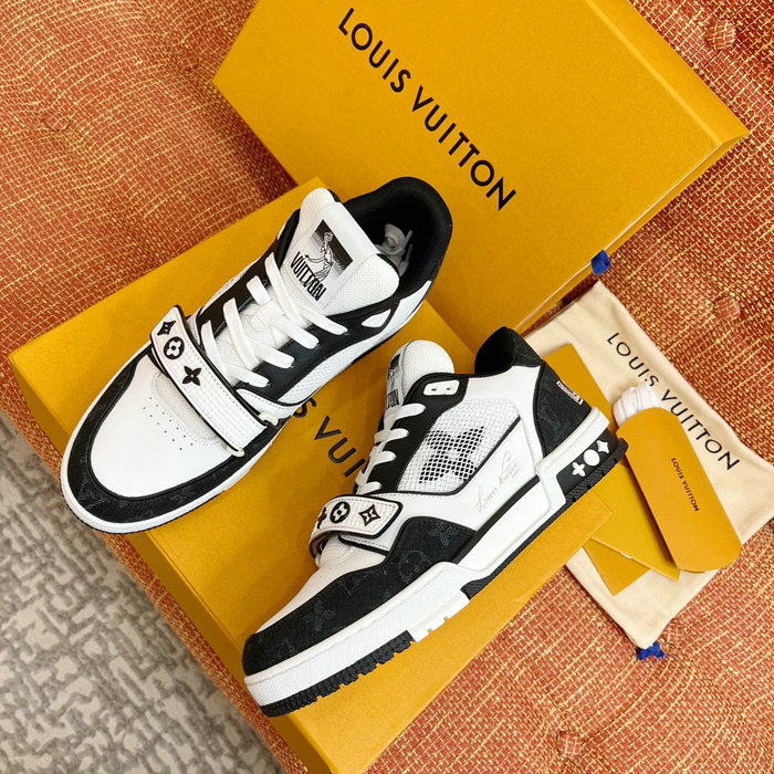 Louis Vuitton Sneakers LS04065