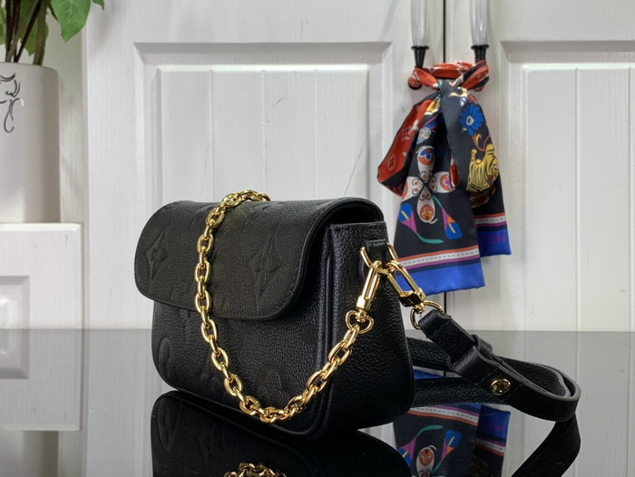 Louis Vuitton Ivy Wallet On Chain Bag Black M82211