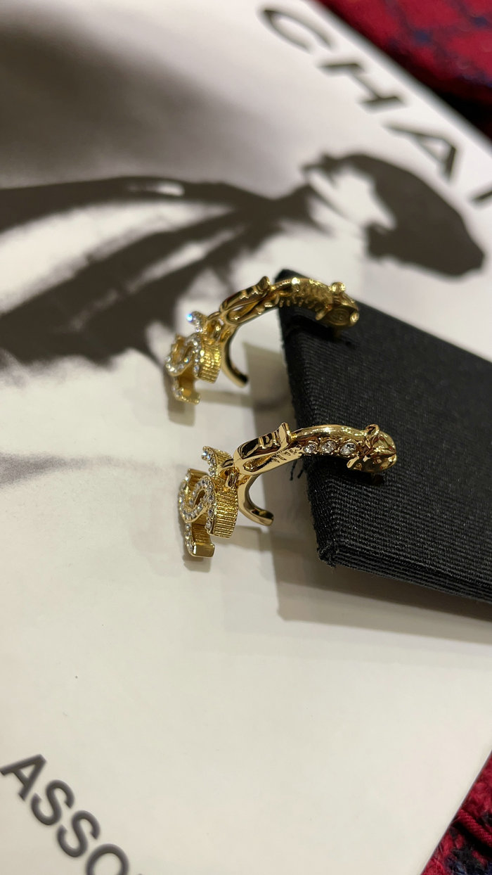 Chanel Earrings CE05051