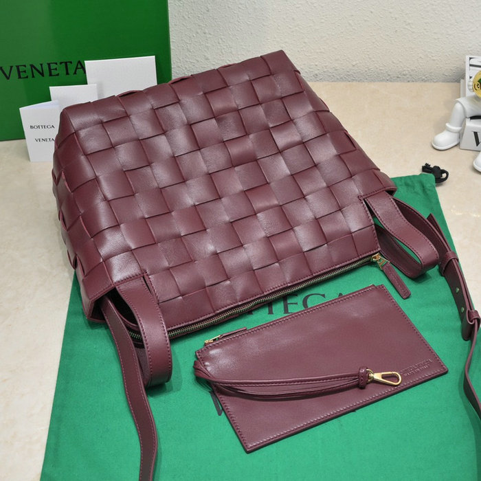 Bottega Veneta Bowling Cassette Bag Burgundy B730327