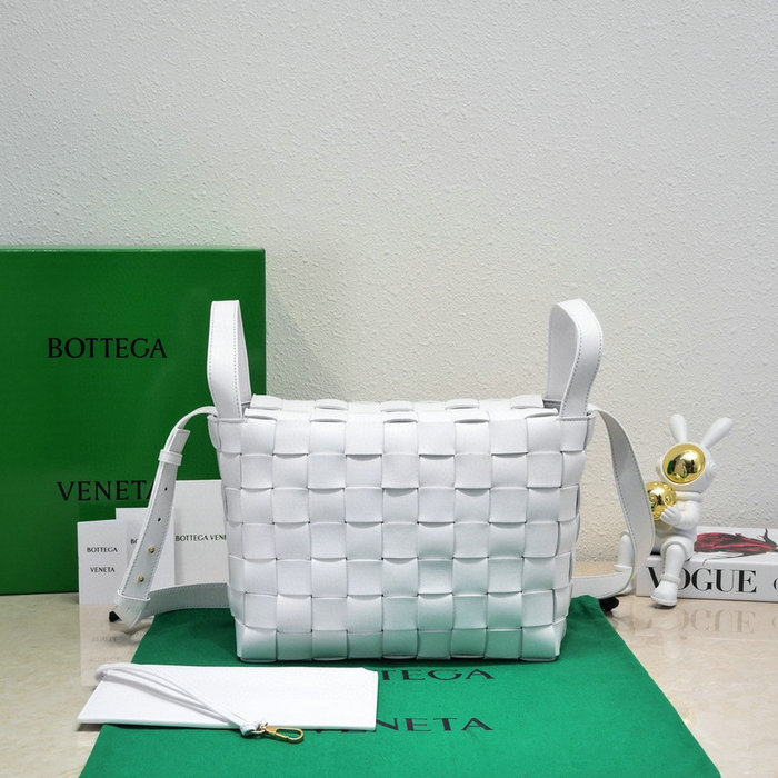 Bottega Veneta Bowling Cassette Bag White B730327