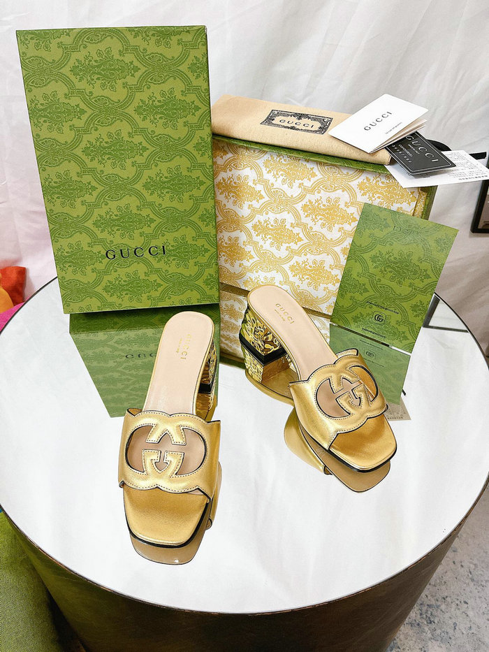 Gucci Cut Leather Interlocking G Sandals Gold SNG051401