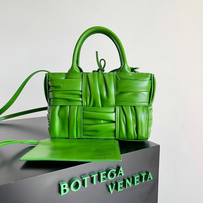 Bottega Veneta Mini Arco Tote Bag Green B729042