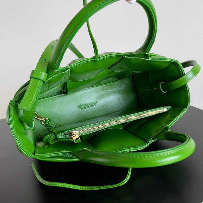 Bottega Veneta Mini Arco Tote Bag Green B729042