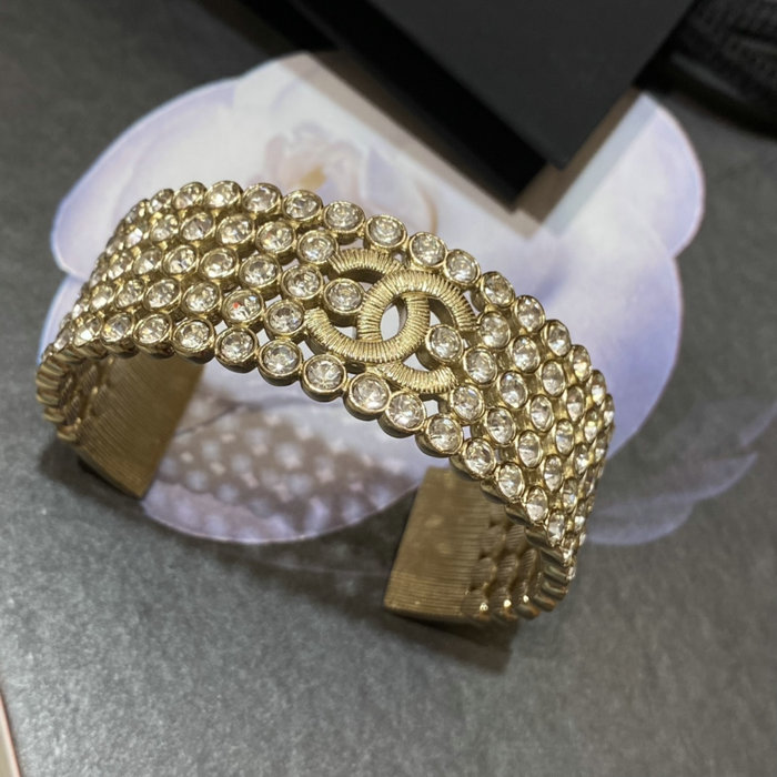 Chanel Bracelet JCB061404