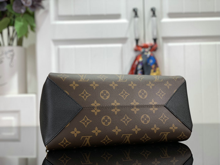 Louis Vuitton Opera BB Black M46495