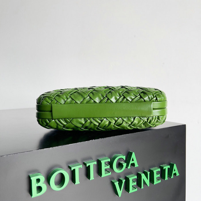 Bottega Veneta Knot Clutch Dark Green B717622