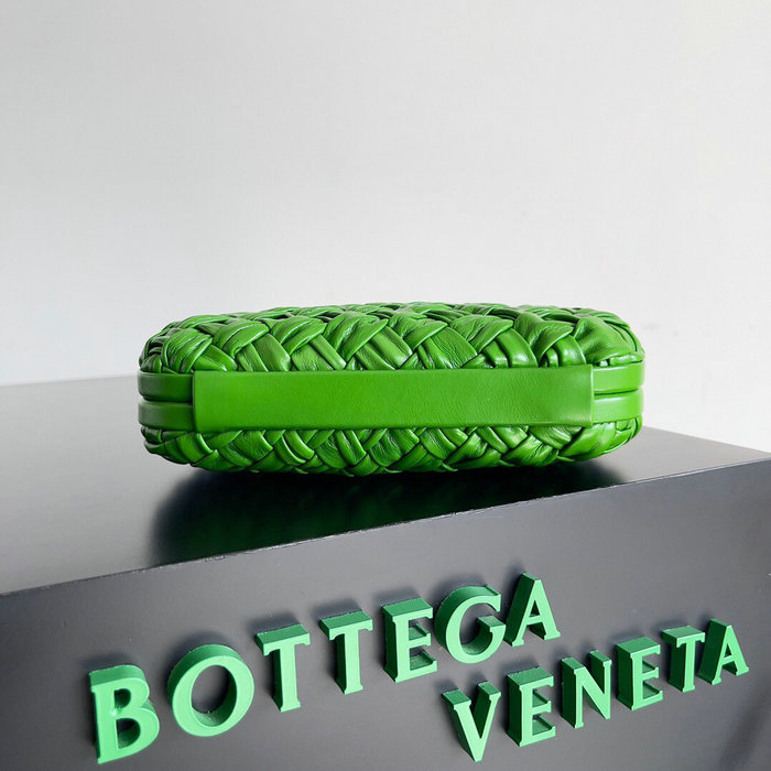 Bottega Veneta Knot Clutch Green B717622