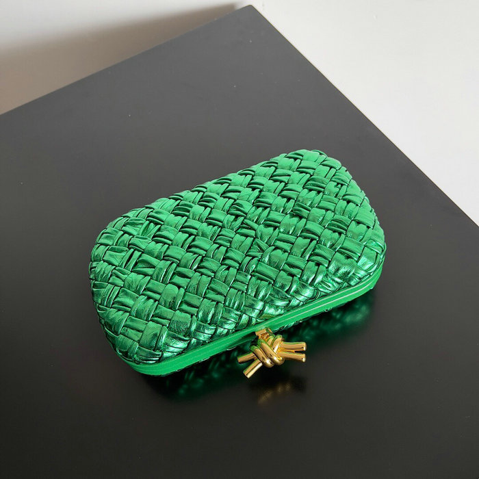 Bottega Veneta Knot Clutch Shiny Green B717622