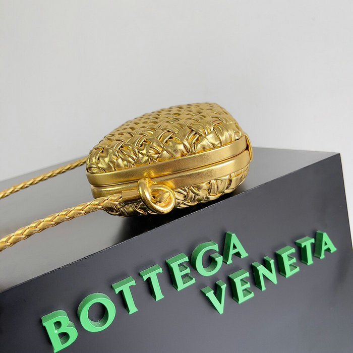 Bottega Veneta Knot On Strap Gold B717623