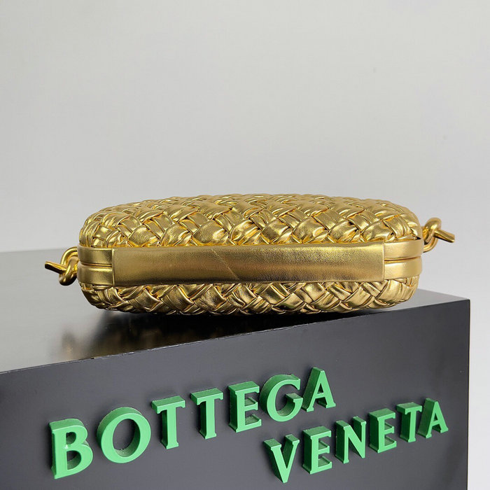 Bottega Veneta Knot On Strap Gold B717623