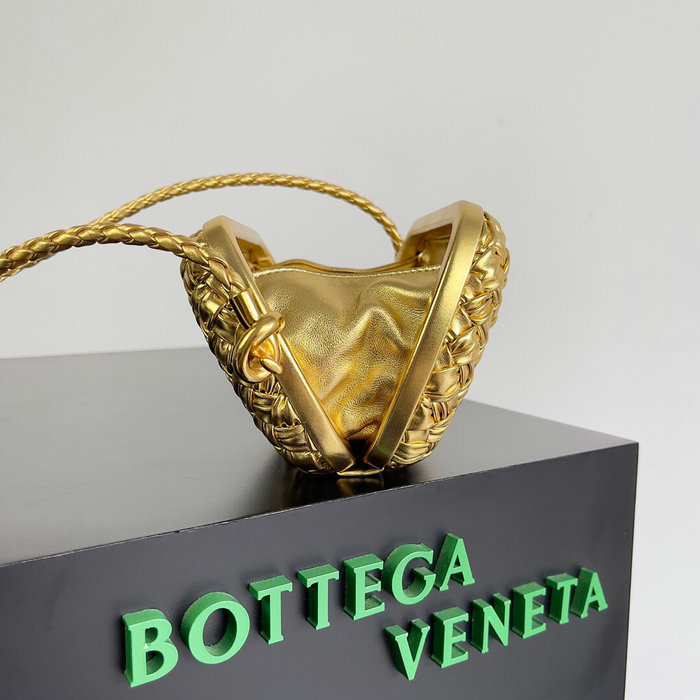 Bottega Veneta Knot On Strap Gold B717623